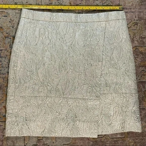 J. CREW Womens Origami Mini Skirt Metallic Matelasse Brocade Wrap Lined Zip Sz 8 - Picture 4 of 9